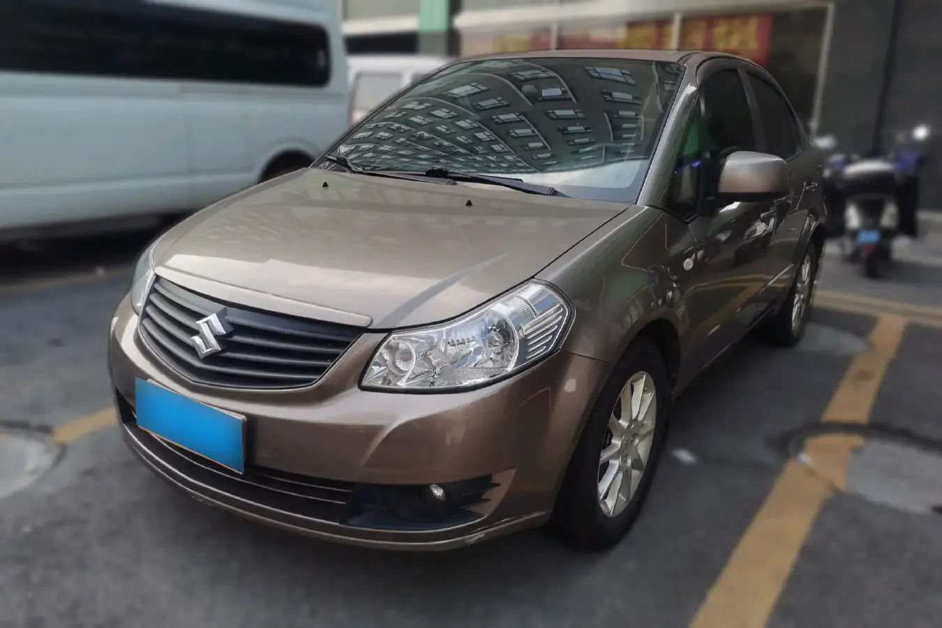 2012 Suzuki SX4 ShangYue 1.6L 109HP L4 5MT