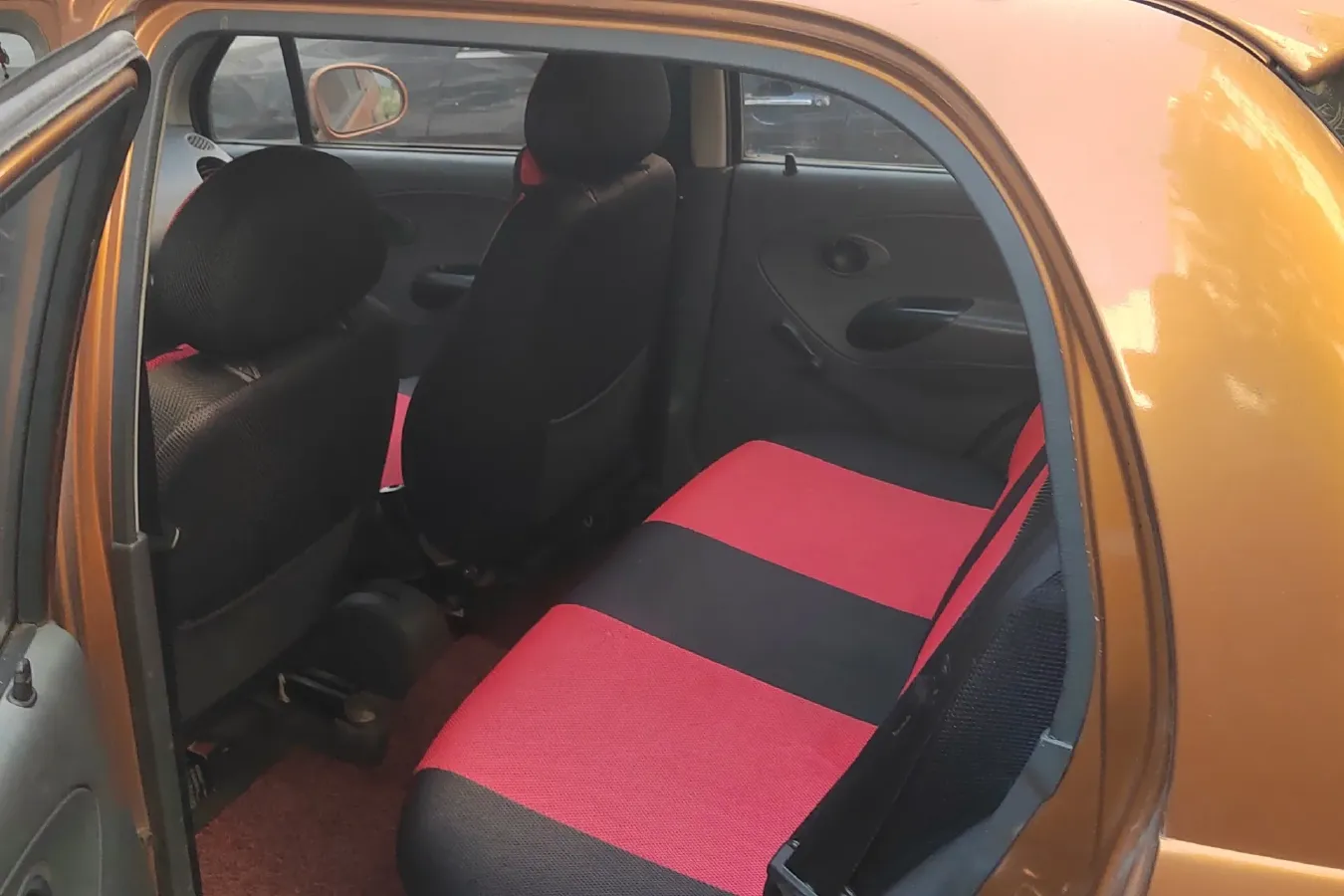 2009 BaoJun LeChi 1.0L 64HP L4 5MT,autocango,china used car exporter,china ev exporter,chinese used car exporter,chinese used ev exporter