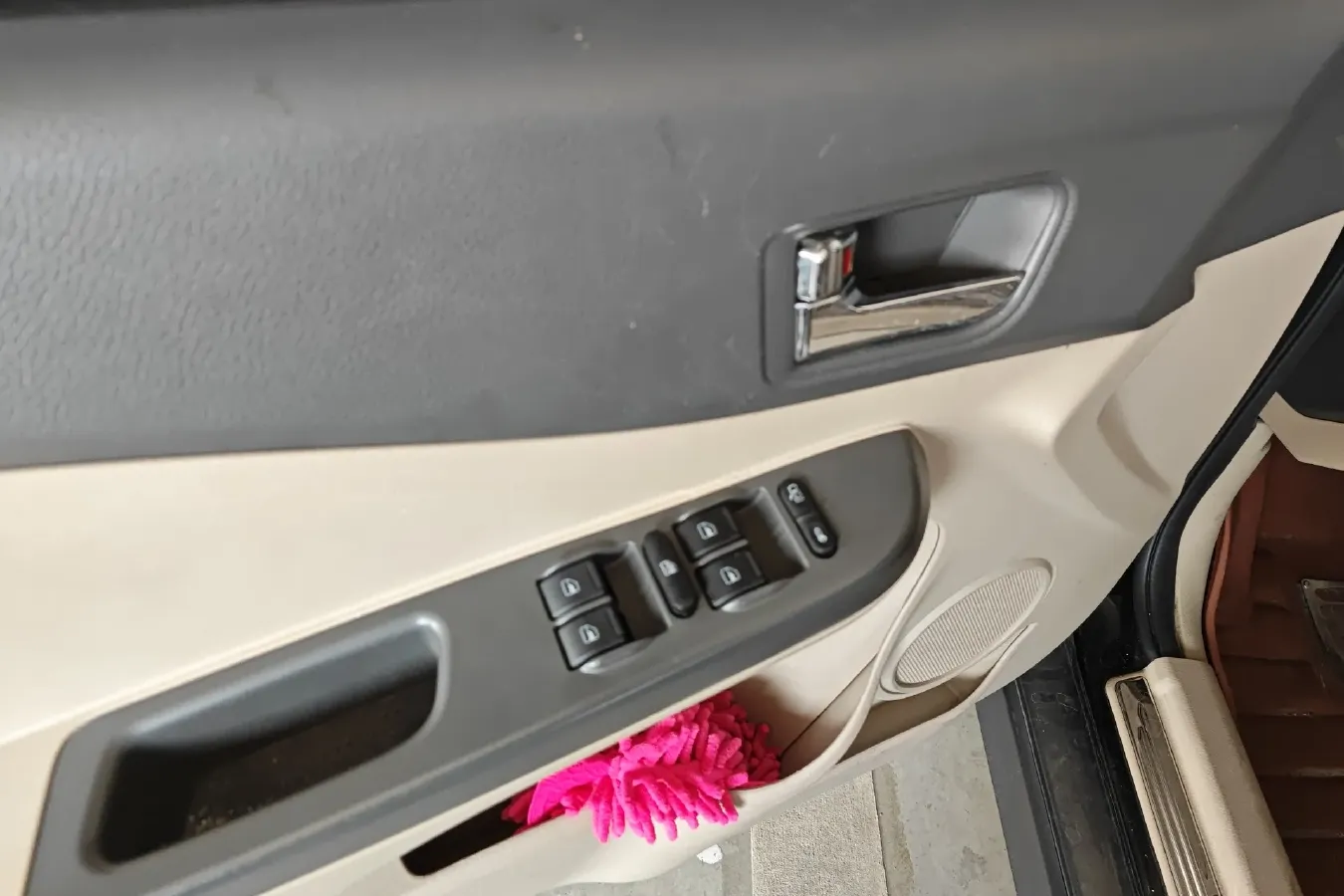 2011 Chery E5 1.5L 109HP L4 5MT,autocango,china used car exporter,china ev exporter,chinese used car exporter,chinese used ev exporter