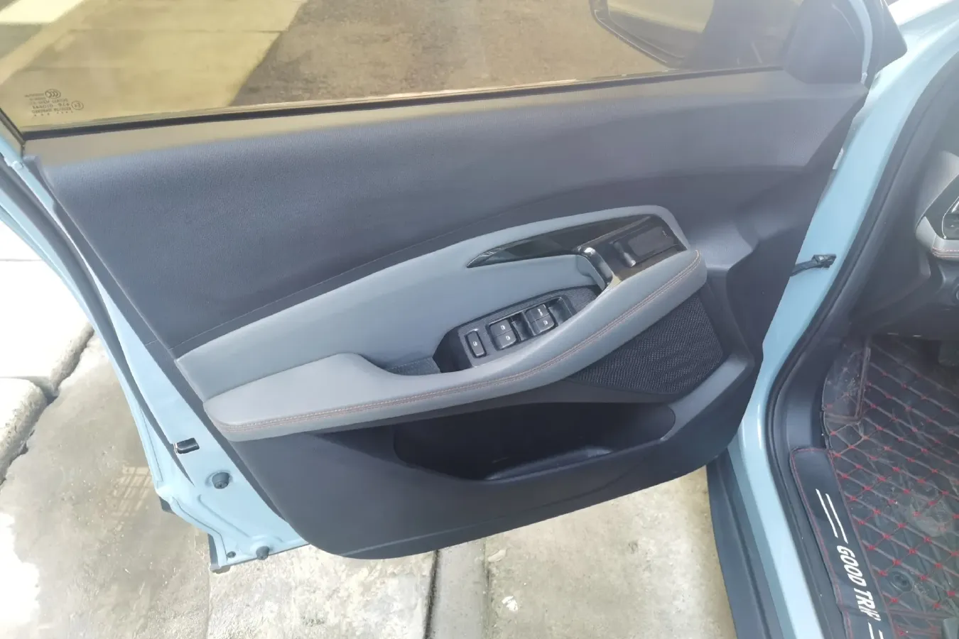 2020 BaoJun RS-3 1.5L 105HP L4 CVT,autocango,china used car exporter,china ev exporter,chinese used car exporter,chinese used ev exporter