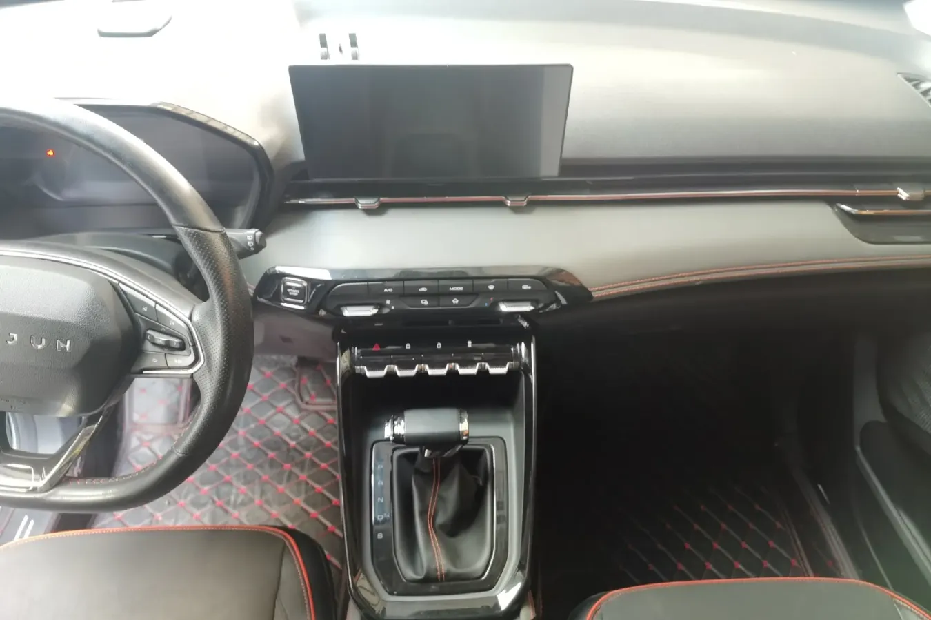 2020 BaoJun RS-3 1.5L 105HP L4 CVT,autocango,china used car exporter,china ev exporter,chinese used car exporter,chinese used ev exporter