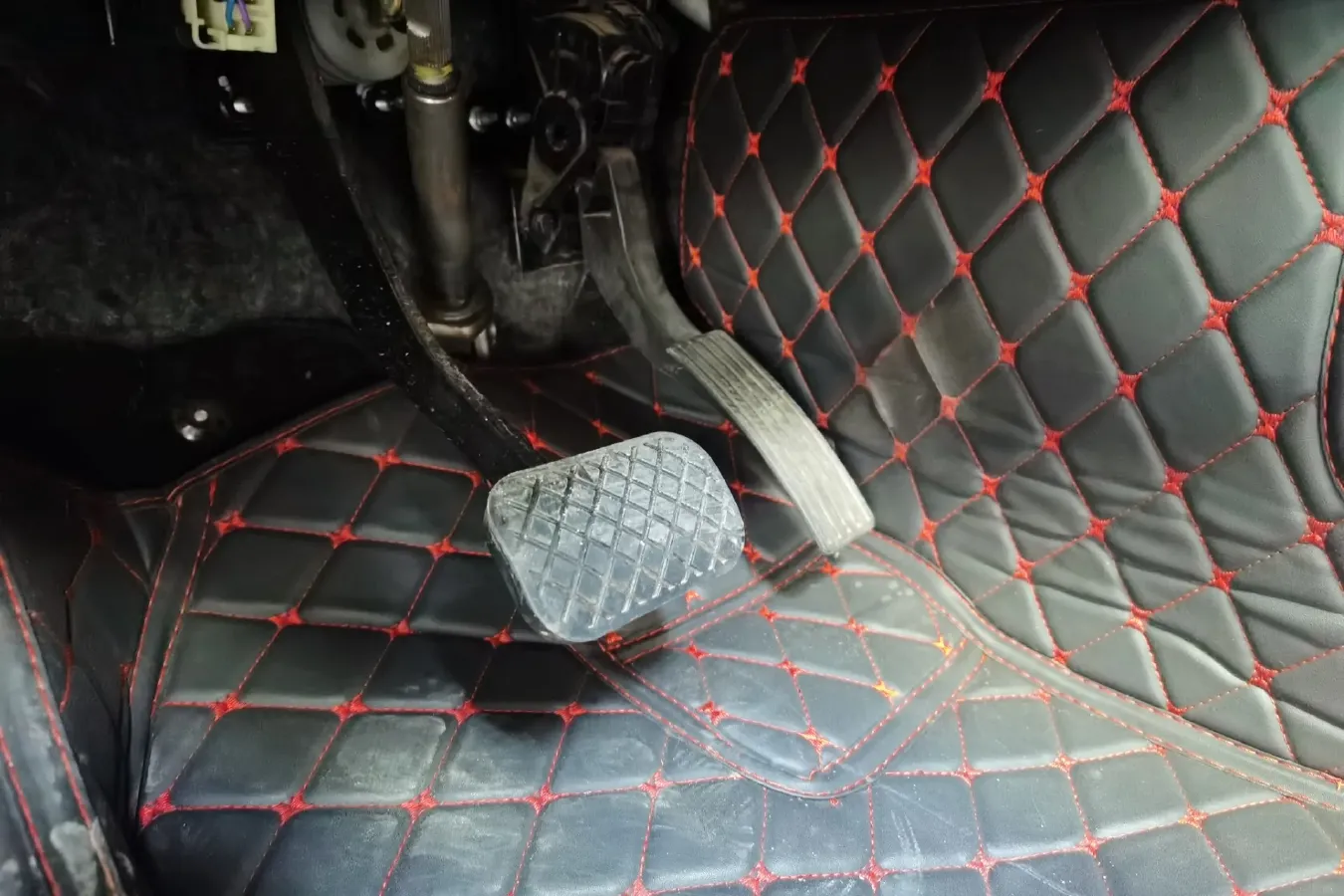 2020 BaoJun RS-3 1.5L 105HP L4 CVT,autocango,china used car exporter,china ev exporter,chinese used car exporter,chinese used ev exporter