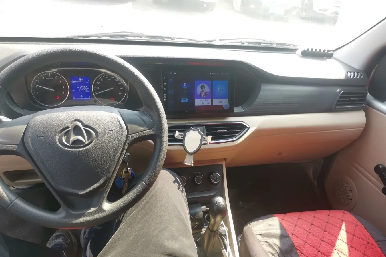 2022 ChangAn KuaYue KuaYueXing V3 1.5L 107HP L4 5MT,autocango,china used car exporter,china ev exporter,chinese used car exporter,chinese used ev exporter