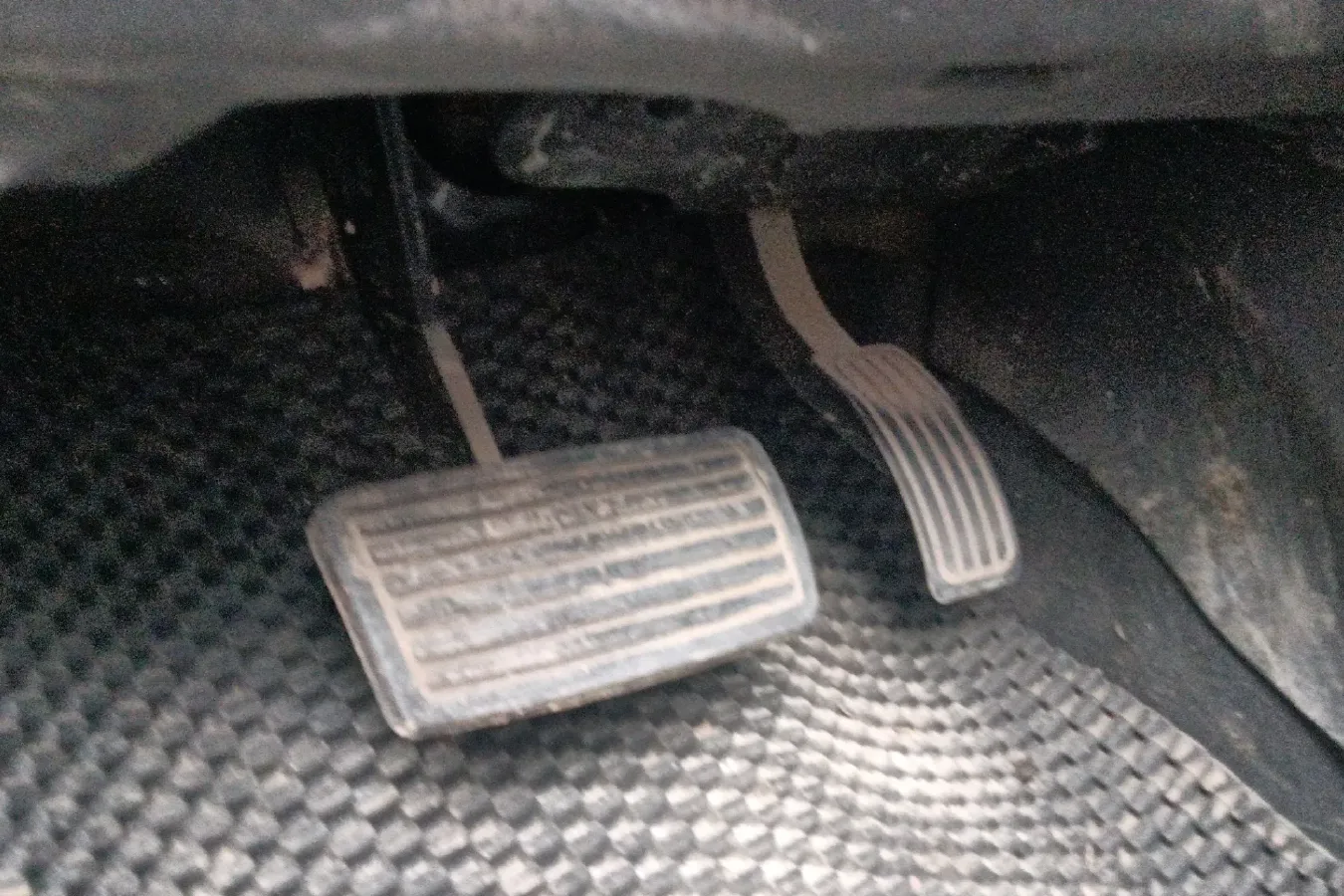 2014 BYD G5 1.5T 154HP L4 6DCT,autocango,china used car exporter,china ev exporter,chinese used car exporter,chinese used ev exporter