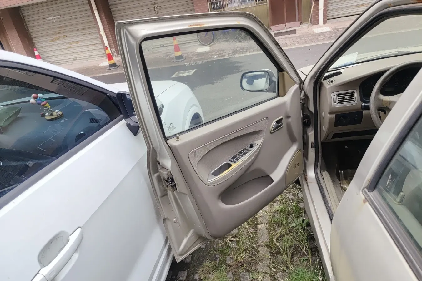 2008 Chery Cowin 1.5L 109HP L4 5MT,autocango,china used car exporter,china ev exporter,chinese used car exporter,chinese used ev exporter