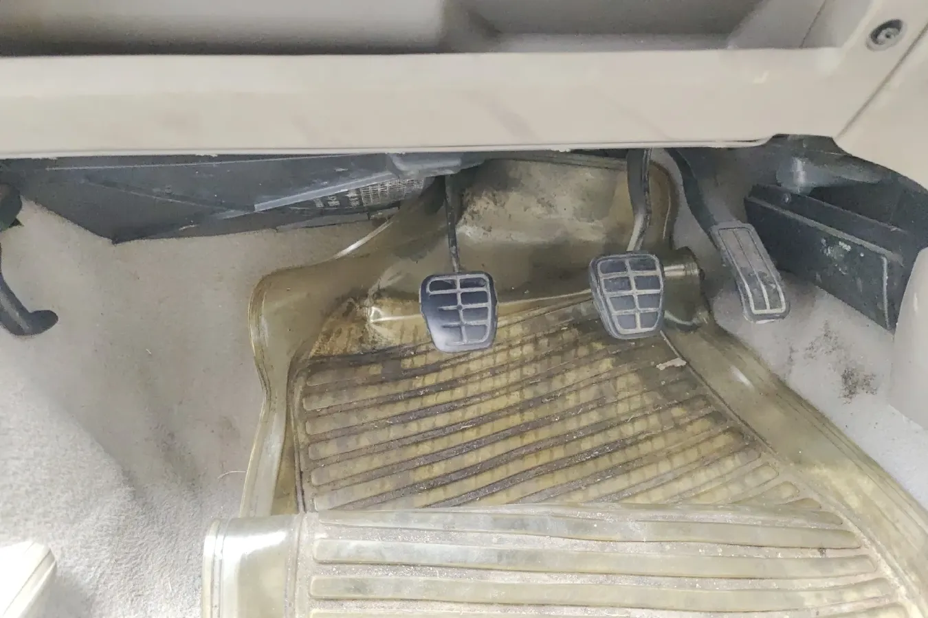 2008 Chery Cowin 1.5L 109HP L4 5MT,autocango,china used car exporter,china ev exporter,chinese used car exporter,chinese used ev exporter