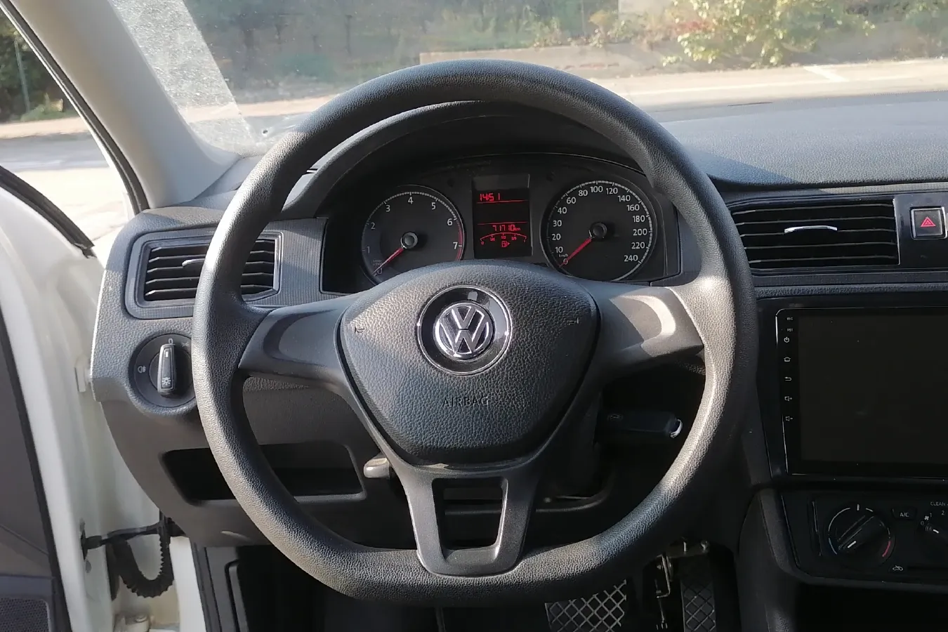 2018 Volkswagen Santana 1.5L 110HP L4 6AT,autocango,china used car exporter,china ev exporter,chinese used car exporter,chinese used ev exporter