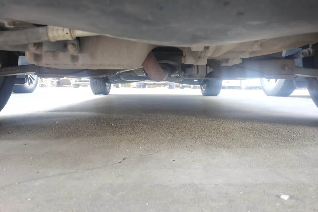 2010 Chery A3 1.6L 126HP L4 5MT,autocango,china used car exporter,china ev exporter,chinese used car exporter,chinese used ev exporter