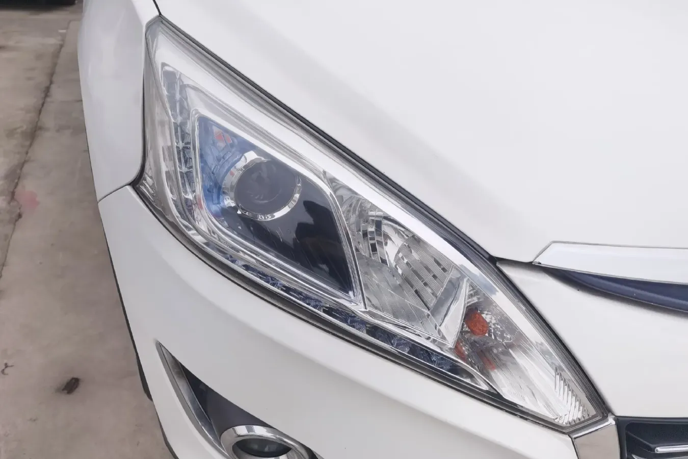 2015 Luxgen 6 SUV 1.8T 180HP L4 6AT,autocango,china used car exporter,china ev exporter,chinese used car exporter,chinese used ev exporter