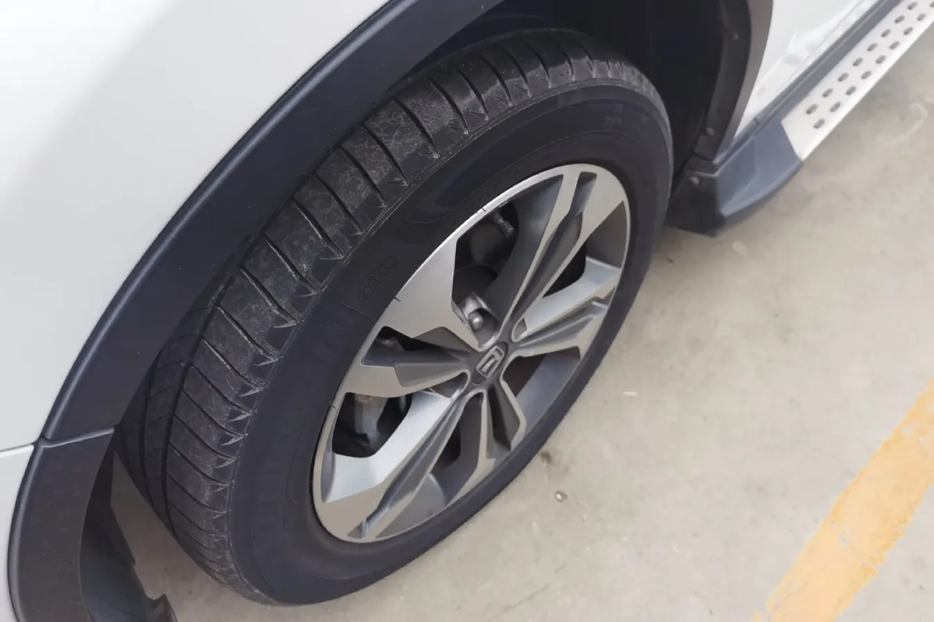 2015 Luxgen 6 SUV 1.8T 180HP L4 6AT,autocango,china used car exporter,china ev exporter,chinese used car exporter,chinese used ev exporter