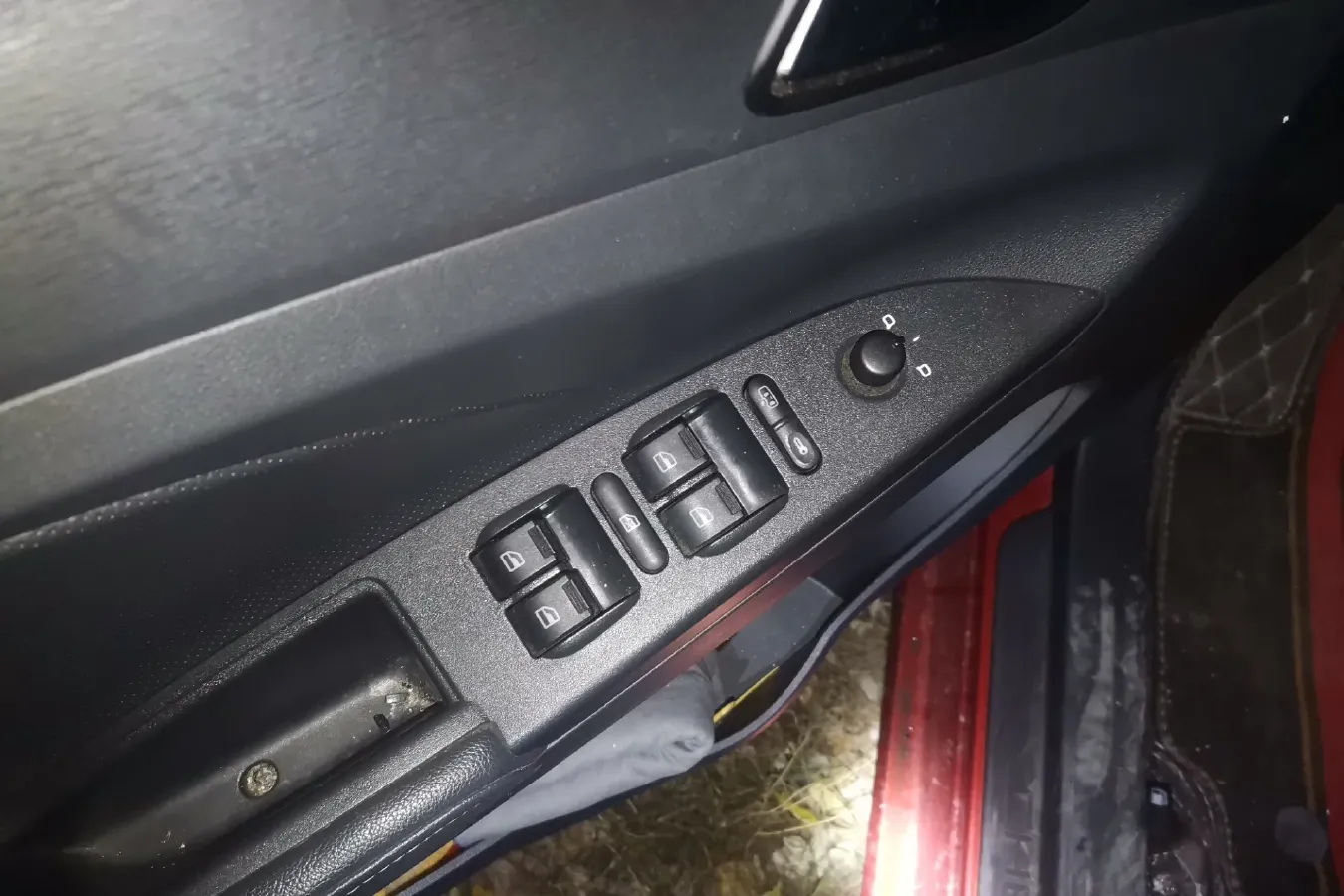 2015 Chery Arrizo 3 1.5L 109HP L4 5MT,autocango,china used car exporter,china ev exporter,chinese used car exporter,chinese used ev exporter