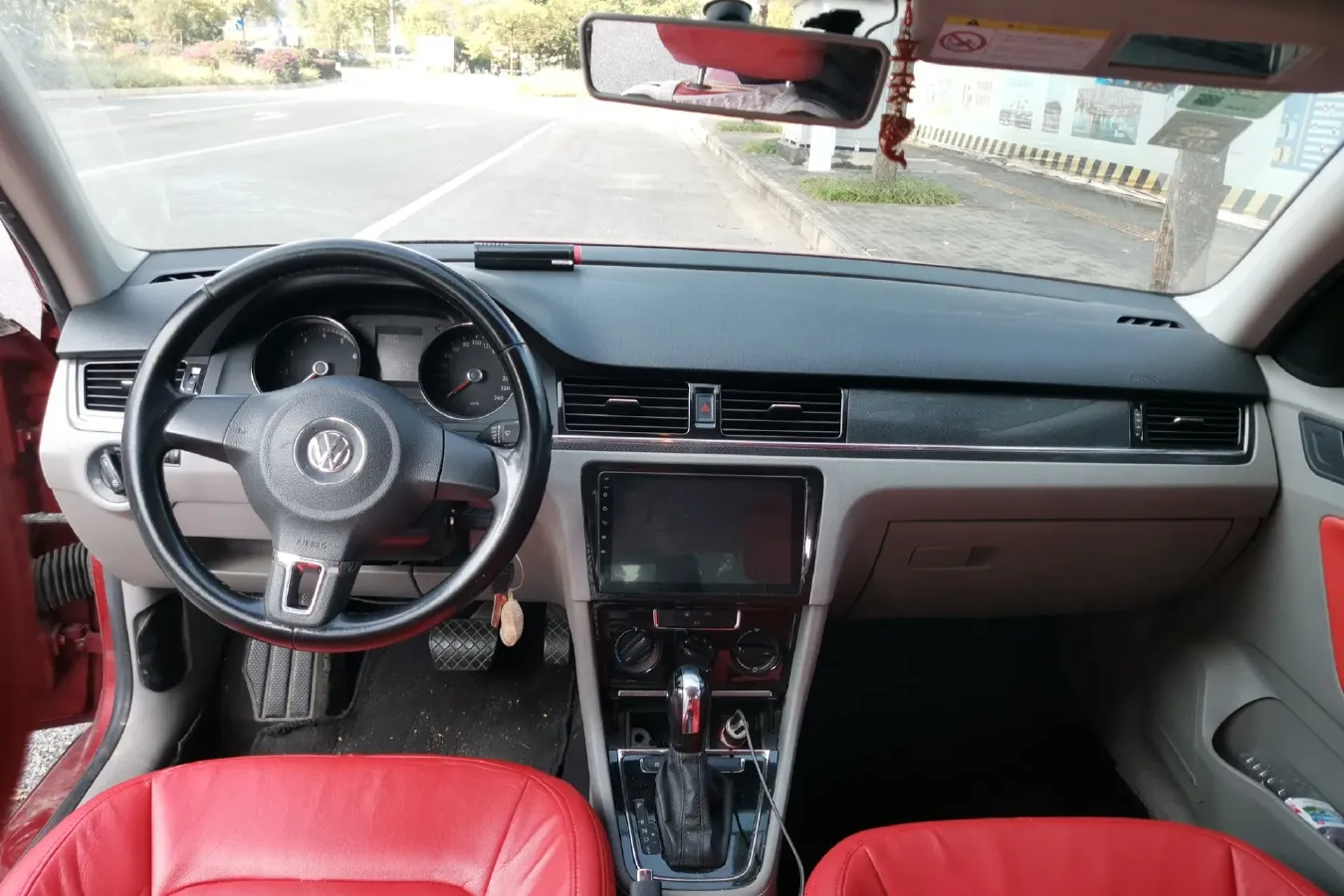 2014 Volkswagen Bora 1.6L 105HP L4 6AT,autocango,china used car exporter,china ev exporter,chinese used car exporter,chinese used ev exporter