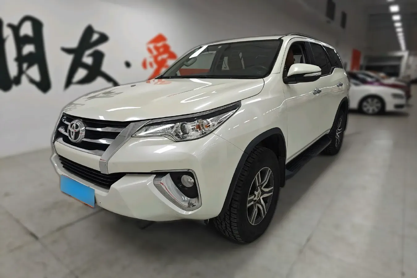 2016 Toyota Fortuner 2.7L 163HP L4 6AT,autocango,china used car exporter,china ev exporter,chinese used car exporter,chinese used ev exporter