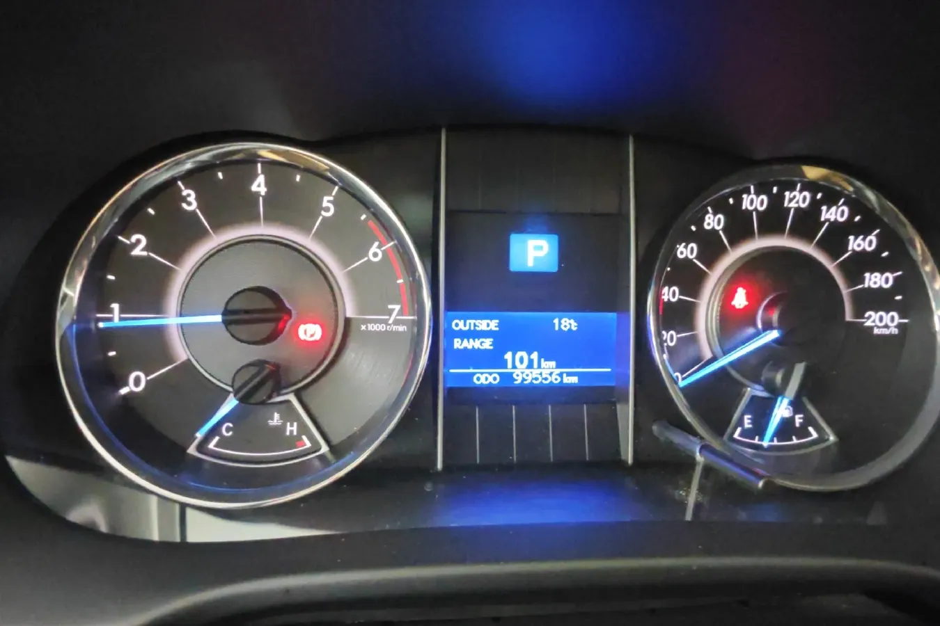 2016 Toyota Fortuner 2.7L 163HP L4 6AT,autocango,china used car exporter,china ev exporter,chinese used car exporter,chinese used ev exporter