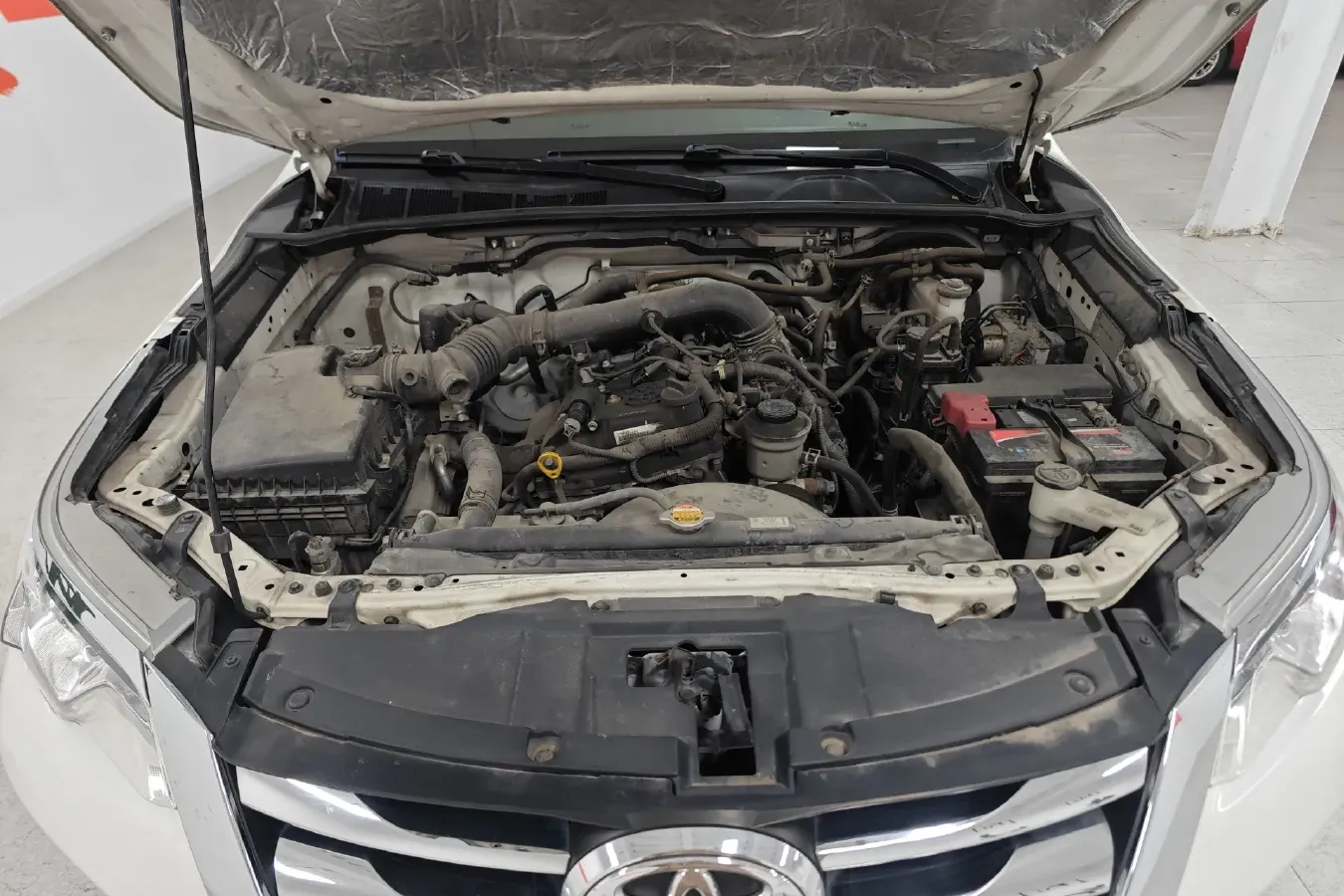 2016 Toyota Fortuner 2.7L 163HP L4 6AT,autocango,china used car exporter,china ev exporter,chinese used car exporter,chinese used ev exporter