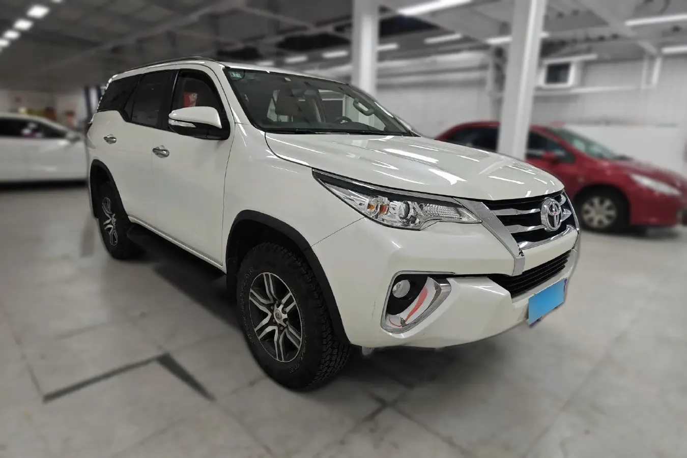 2016 Toyota Fortuner 2.7L 163HP L4 6AT,autocango,china used car exporter,china ev exporter,chinese used car exporter,chinese used ev exporter