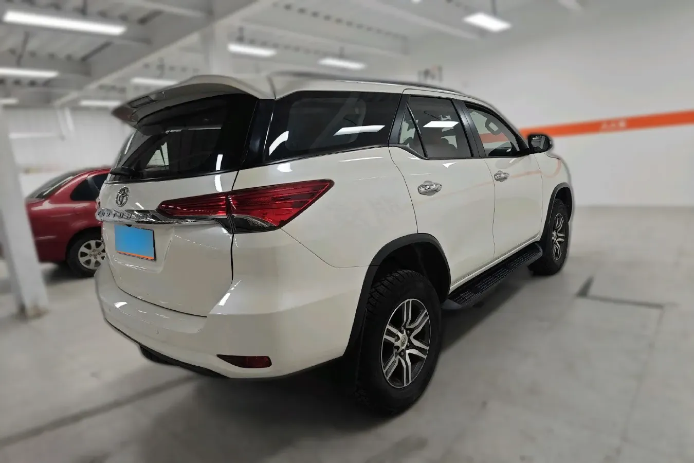 2016 Toyota Fortuner 2.7L 163HP L4 6AT,autocango,china used car exporter,china ev exporter,chinese used car exporter,chinese used ev exporter