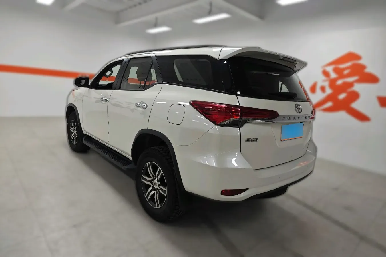 2016 Toyota Fortuner 2.7L 163HP L4 6AT,autocango,china used car exporter,china ev exporter,chinese used car exporter,chinese used ev exporter