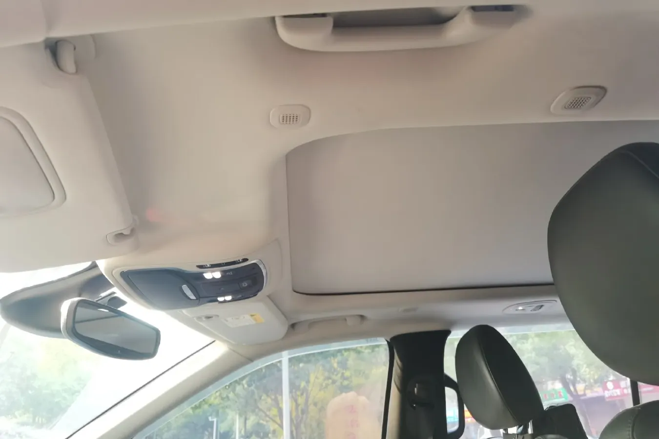 2018 Jeep Commander 2.0T 234HP L4 9AT,autocango,china used car exporter,china ev exporter,chinese used car exporter,chinese used ev exporter