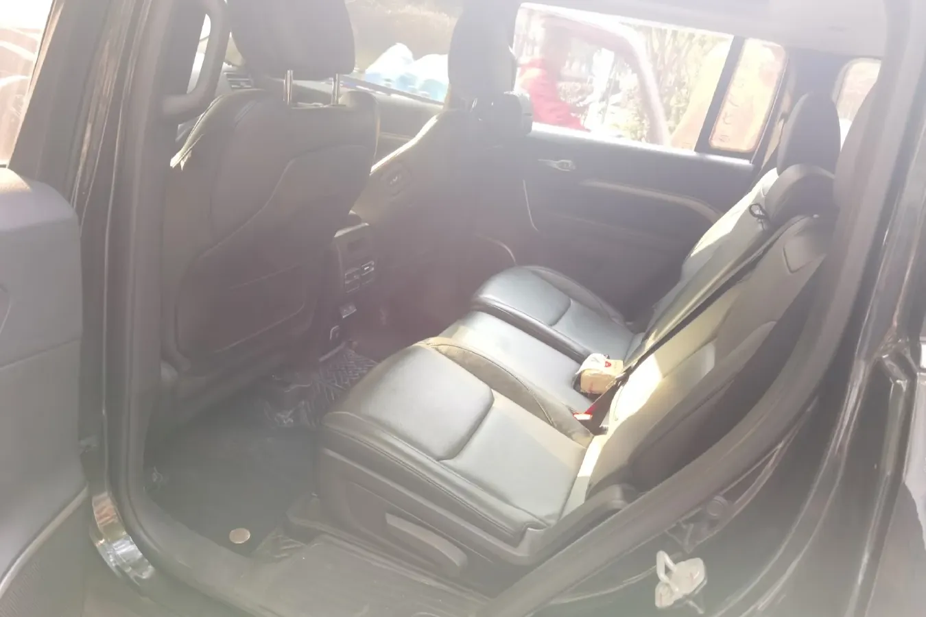 2018 Jeep Commander 2.0T 234HP L4 9AT,autocango,china used car exporter,china ev exporter,chinese used car exporter,chinese used ev exporter