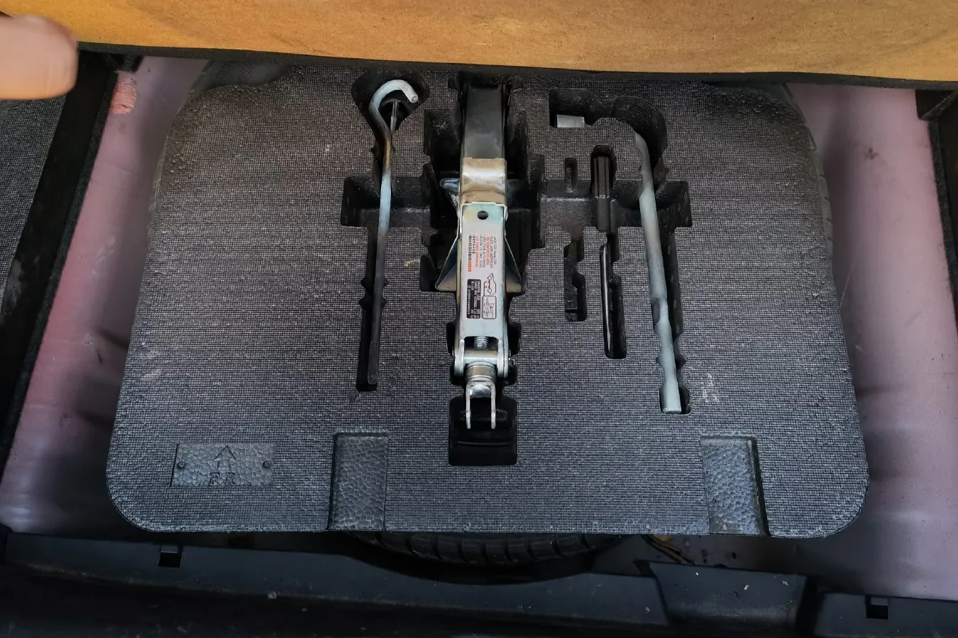 2012 Ciimo Ciimo 1.8L 140HP L4 5AT,autocango,china used car exporter,china ev exporter,chinese used car exporter,chinese used ev exporter