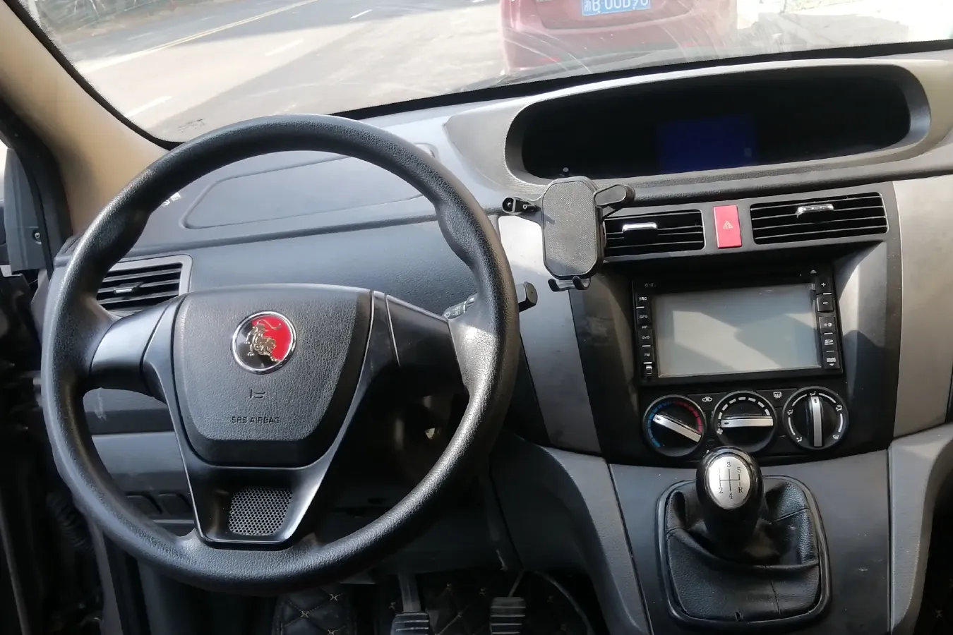 2012 DongFeng Forthing Joyear 1.5L 120HP L4 5MT,autocango,china used car exporter,china ev exporter,chinese used car exporter,chinese used ev exporter