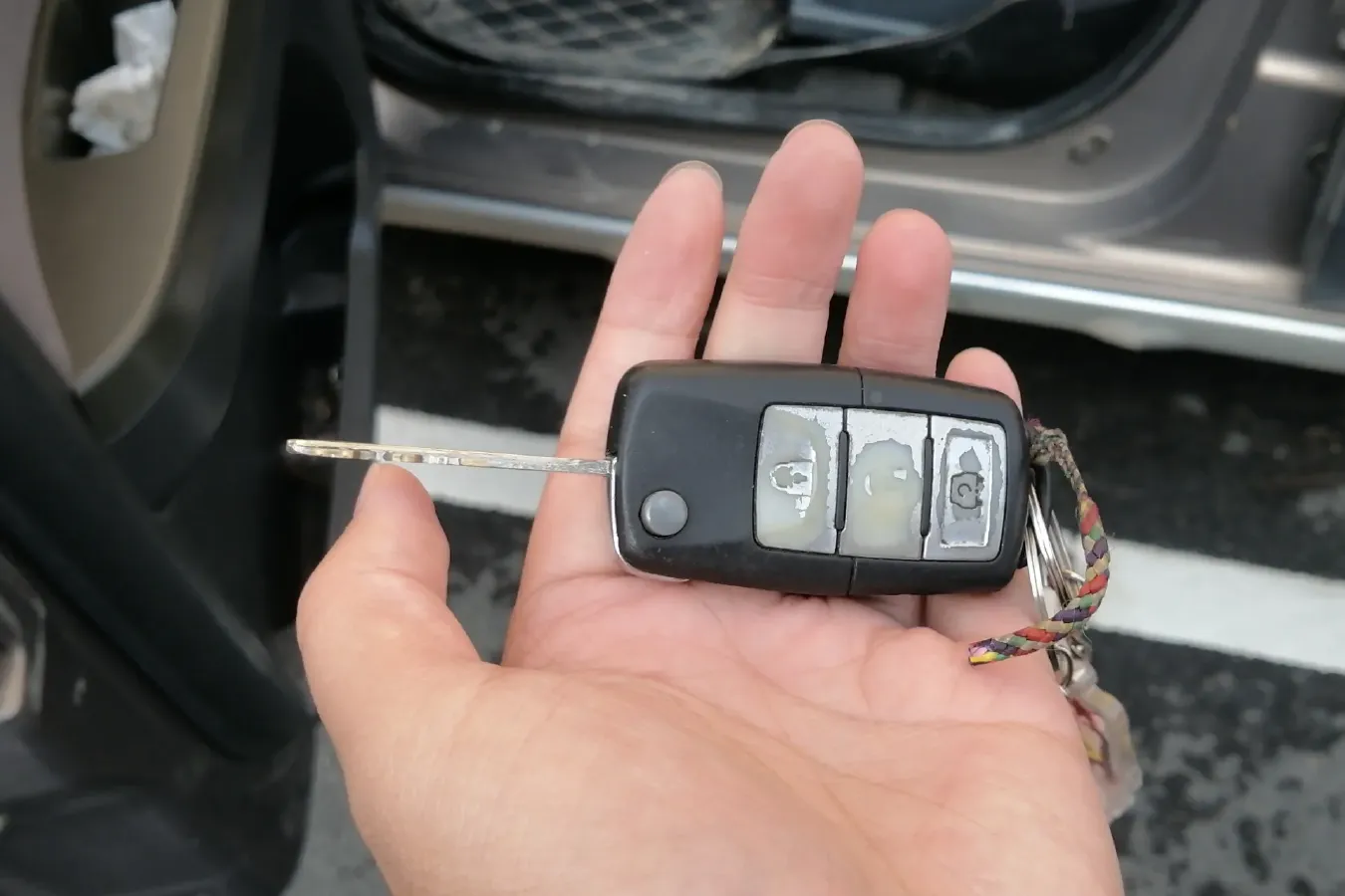 2012 DongFeng Forthing Joyear 1.5L 120HP L4 5MT,autocango,china used car exporter,china ev exporter,chinese used car exporter,chinese used ev exporter