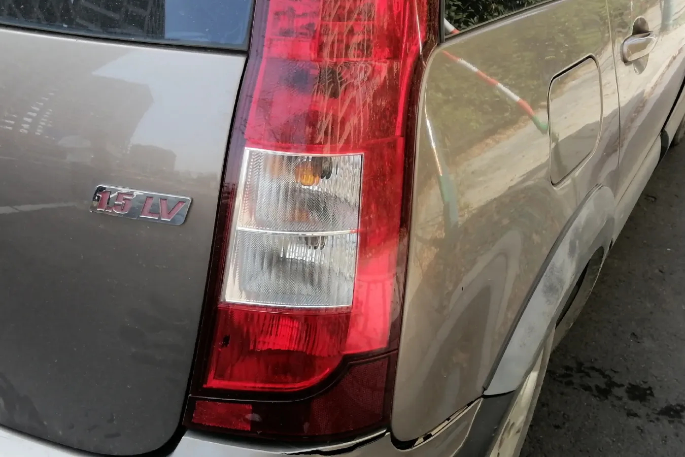 2012 DongFeng Forthing Joyear 1.5L 120HP L4 5MT,autocango,china used car exporter,china ev exporter,chinese used car exporter,chinese used ev exporter