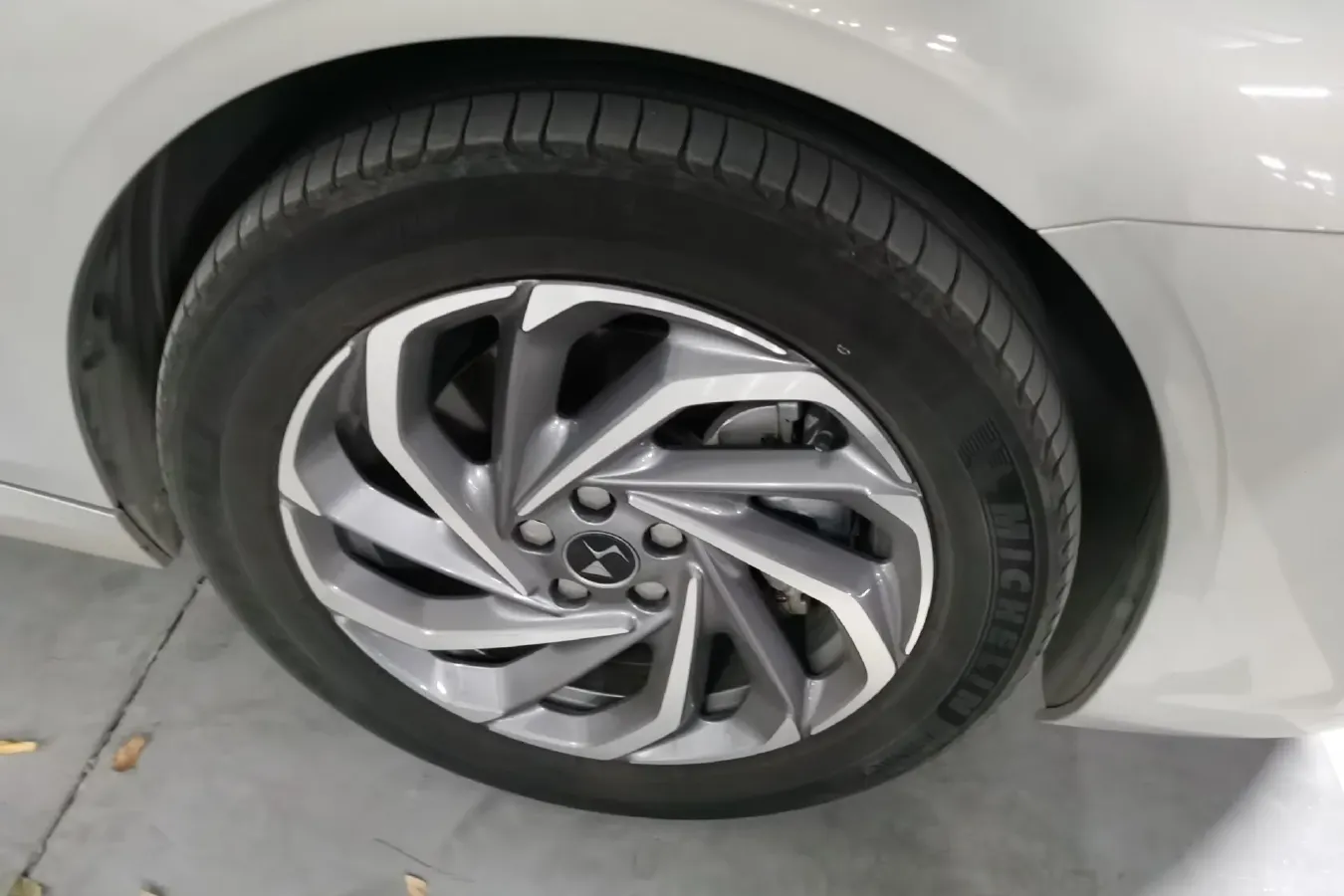 2021 DS 9 1.6T 215HP L4 8AT,autocango,china used car exporter,china ev exporter,chinese used car exporter,chinese used ev exporter