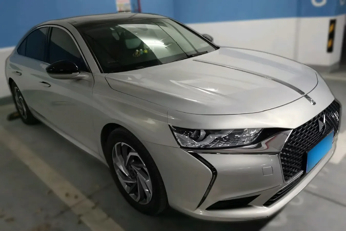 2021 DS 9 1.6T 215HP L4 8AT,autocango,china used car exporter,china ev exporter,chinese used car exporter,chinese used ev exporter