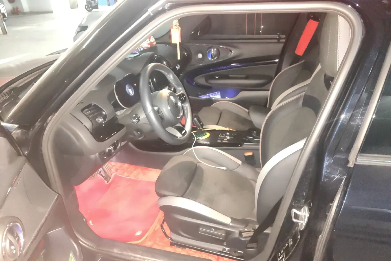 2022 MINI JCW CLUBMAN 2.0T 272HP L4 8AT,autocango,china used car exporter,china ev exporter,chinese used car exporter,chinese used ev exporter