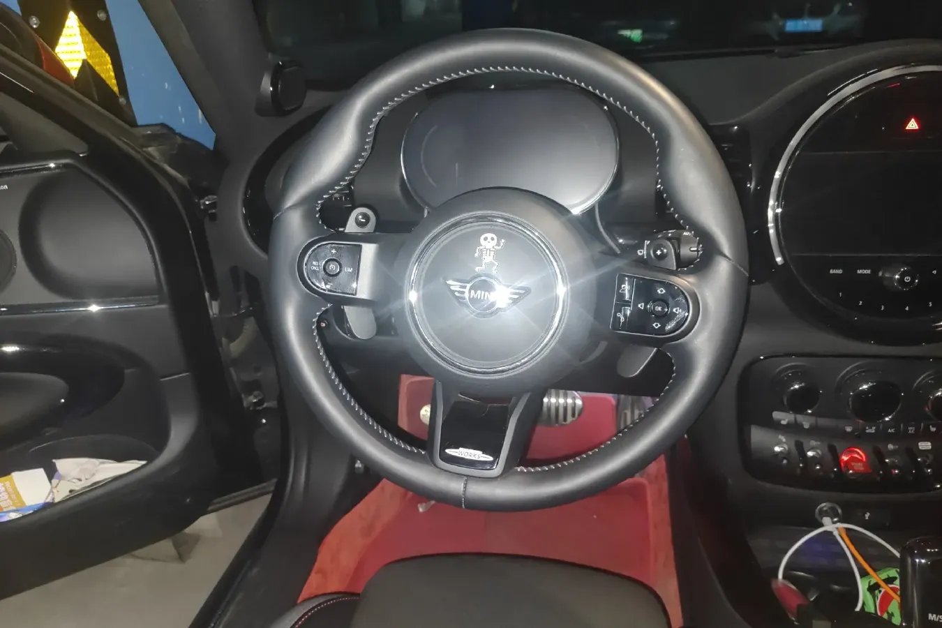 2022 MINI JCW CLUBMAN 2.0T 272HP L4 8AT,autocango,china used car exporter,china ev exporter,chinese used car exporter,chinese used ev exporter