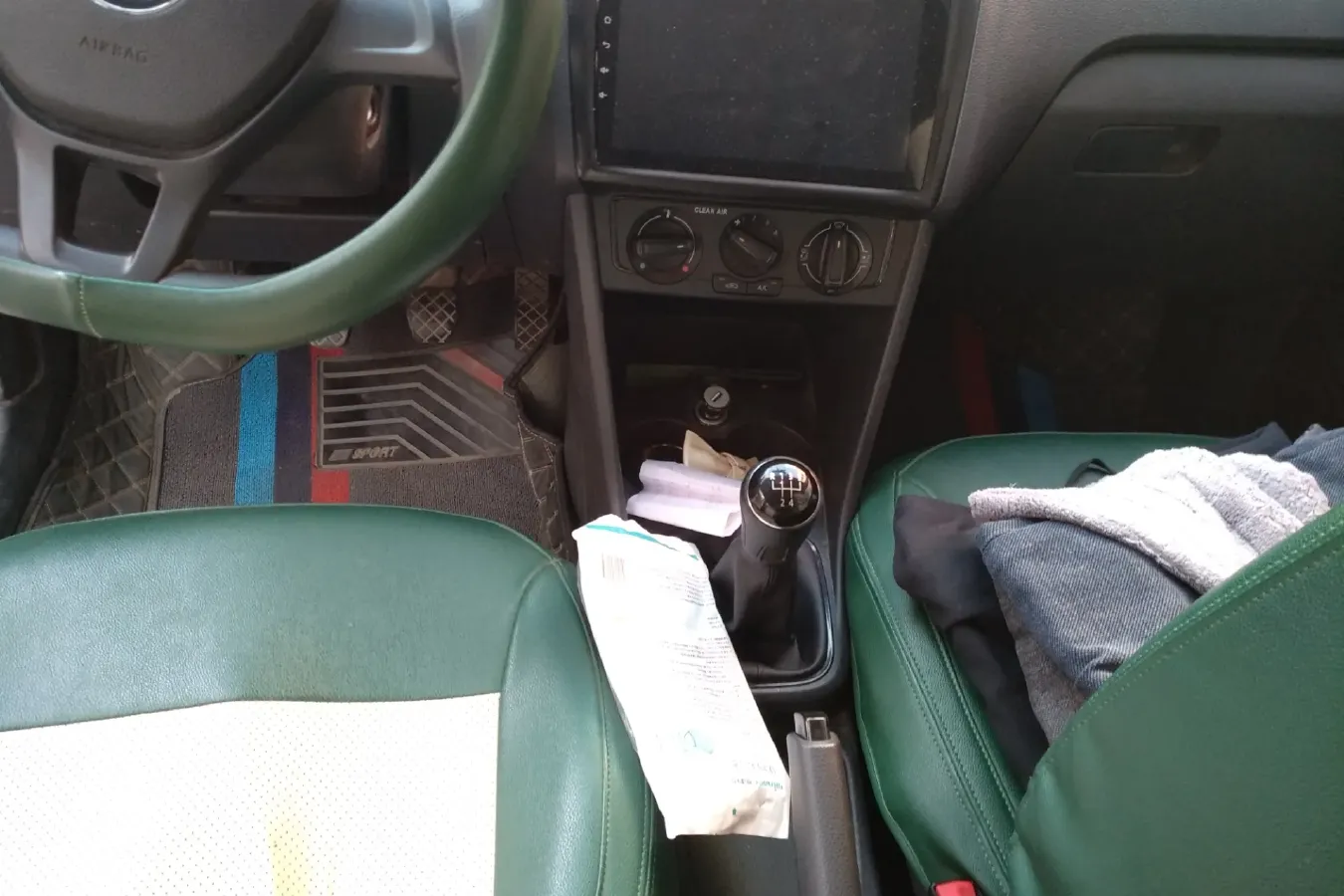 2016 Volkswagen Polo 1.4L 90HP L4 5MT,autocango,china used car exporter,china ev exporter,chinese used car exporter,chinese used ev exporter