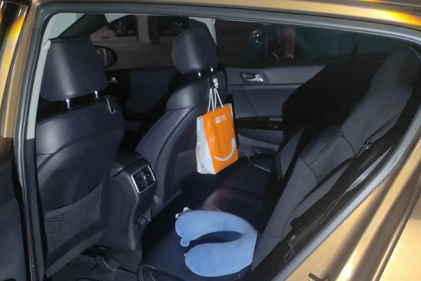 2016 Kia KX5 1.6T 177HP L4 7DCT,autocango,china used car exporter,china ev exporter,chinese used car exporter,chinese used ev exporter