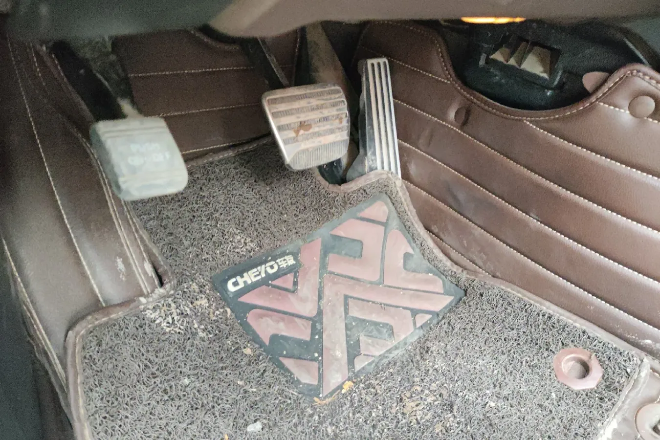 2013 Infiniti QX70 3.7L 351HP V6 7AT,autocango,china used car exporter,china ev exporter,chinese used car exporter,chinese used ev exporter