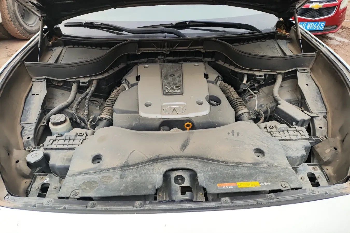 2013 Infiniti QX70 3.7L 351HP V6 7AT,autocango,china used car exporter,china ev exporter,chinese used car exporter,chinese used ev exporter