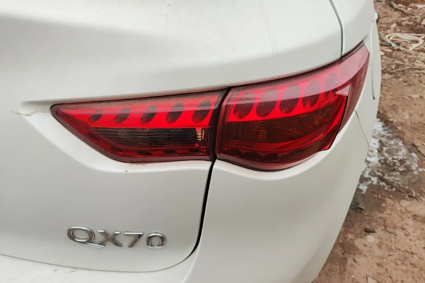 2013 Infiniti QX70 3.7L 351HP V6 7AT,autocango,china used car exporter,china ev exporter,chinese used car exporter,chinese used ev exporter