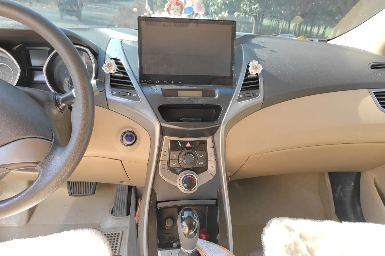 2013 Hyundai Elantra 1.6L 128HP L4 6AT,autocango,china used car exporter,china ev exporter,chinese used car exporter,chinese used ev exporter