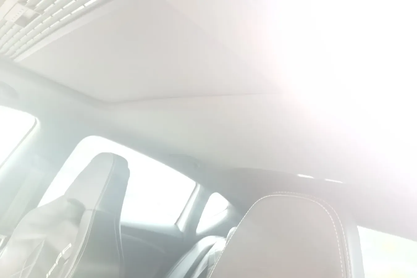 2012 Seat Leon 2.0T 211HP L4 6DCT,autocango,china used car exporter,china ev exporter,chinese used car exporter,chinese used ev exporter