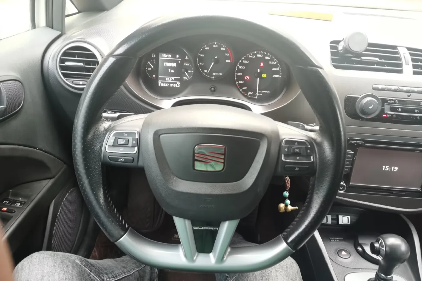 2012 Seat Leon 2.0T 211HP L4 6DCT,autocango,china used car exporter,china ev exporter,chinese used car exporter,chinese used ev exporter