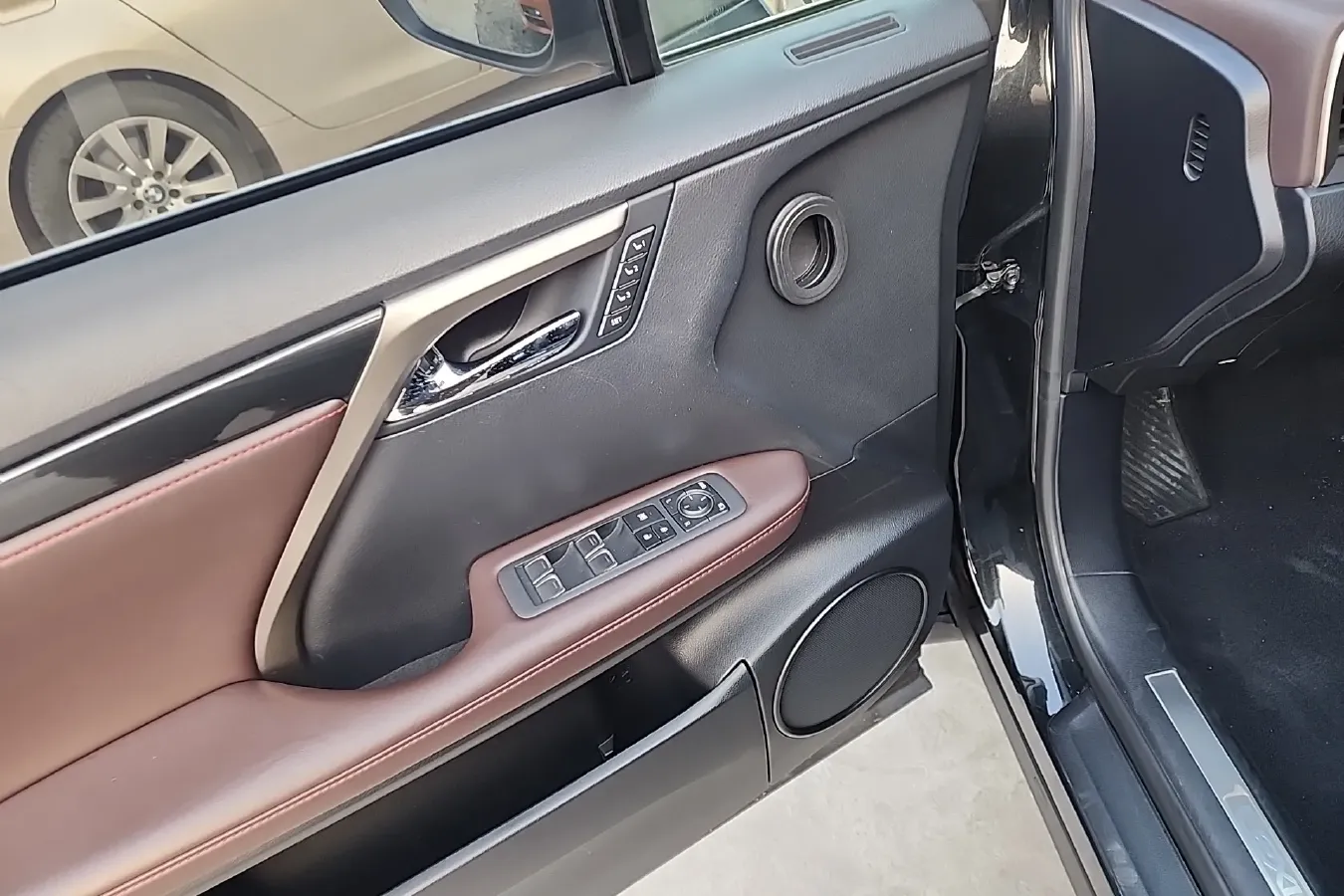 2020 Lexus RX 2.0T 231HP L4 6AT,autocango,china used car exporter,china ev exporter,chinese used car exporter,chinese used ev exporter