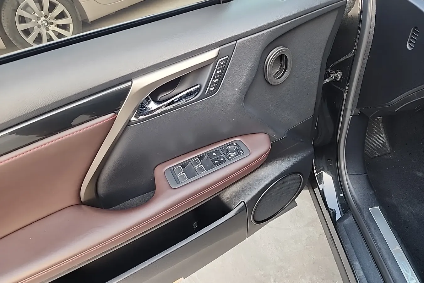 2020 Lexus RX 2.0T 231HP L4 6AT,autocango,china used car exporter,china ev exporter,chinese used car exporter,chinese used ev exporter