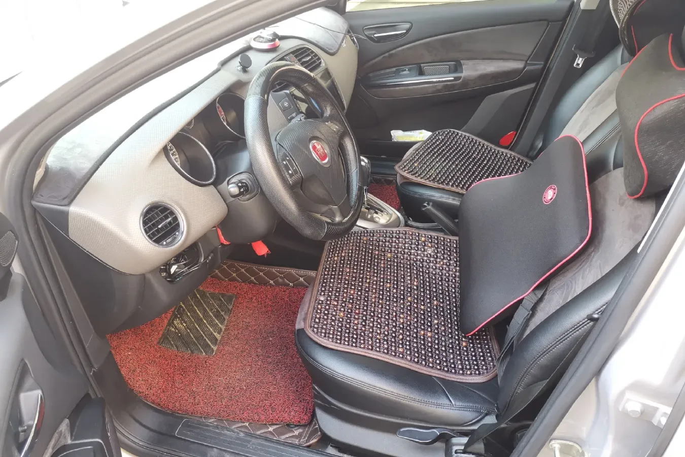 2011 Fiat Bravo 1.4T 120HP L4 6AMT,autocango,china used car exporter,china ev exporter,chinese used car exporter,chinese used ev exporter