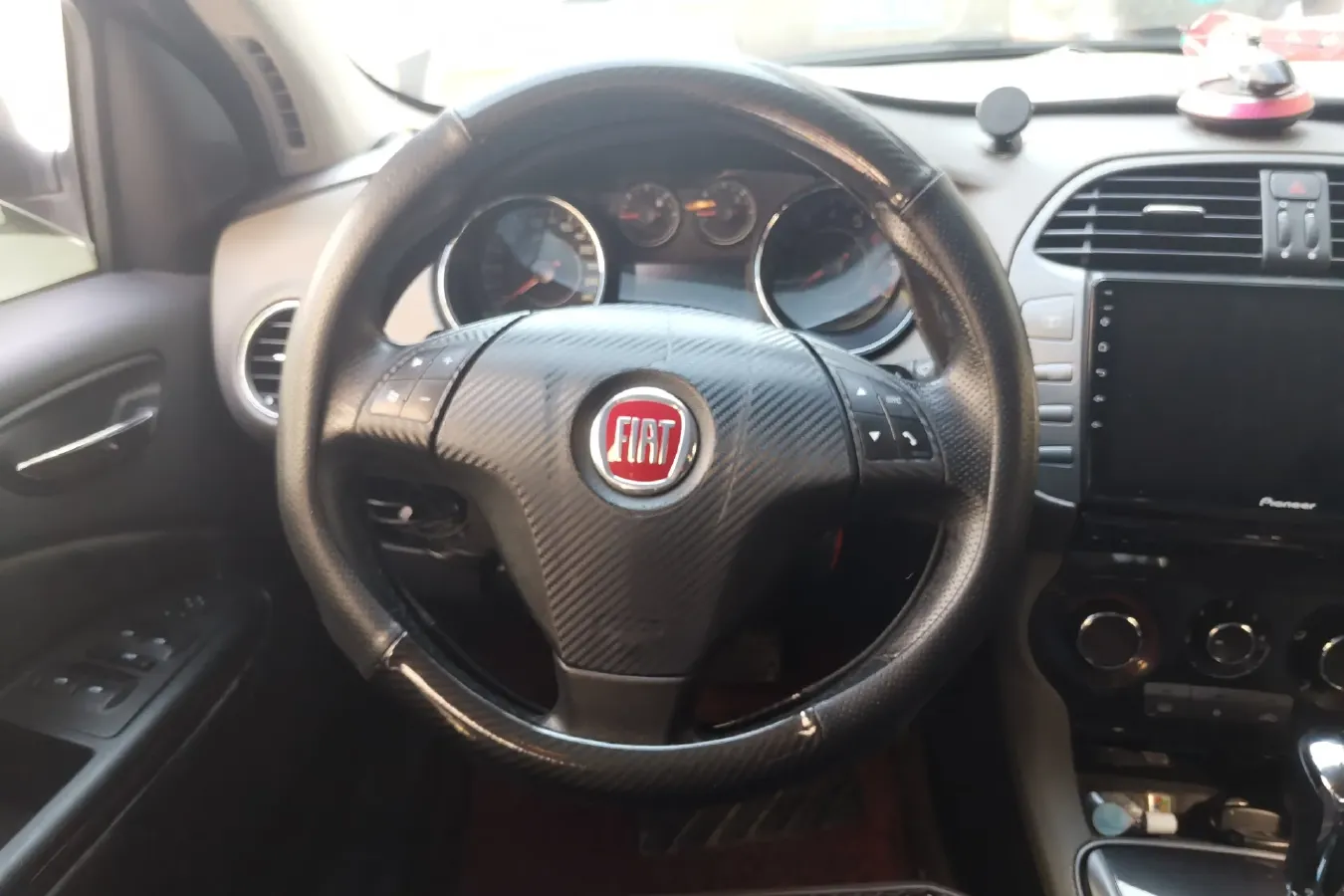 2011 Fiat Bravo 1.4T 120HP L4 6AMT,autocango,china used car exporter,china ev exporter,chinese used car exporter,chinese used ev exporter