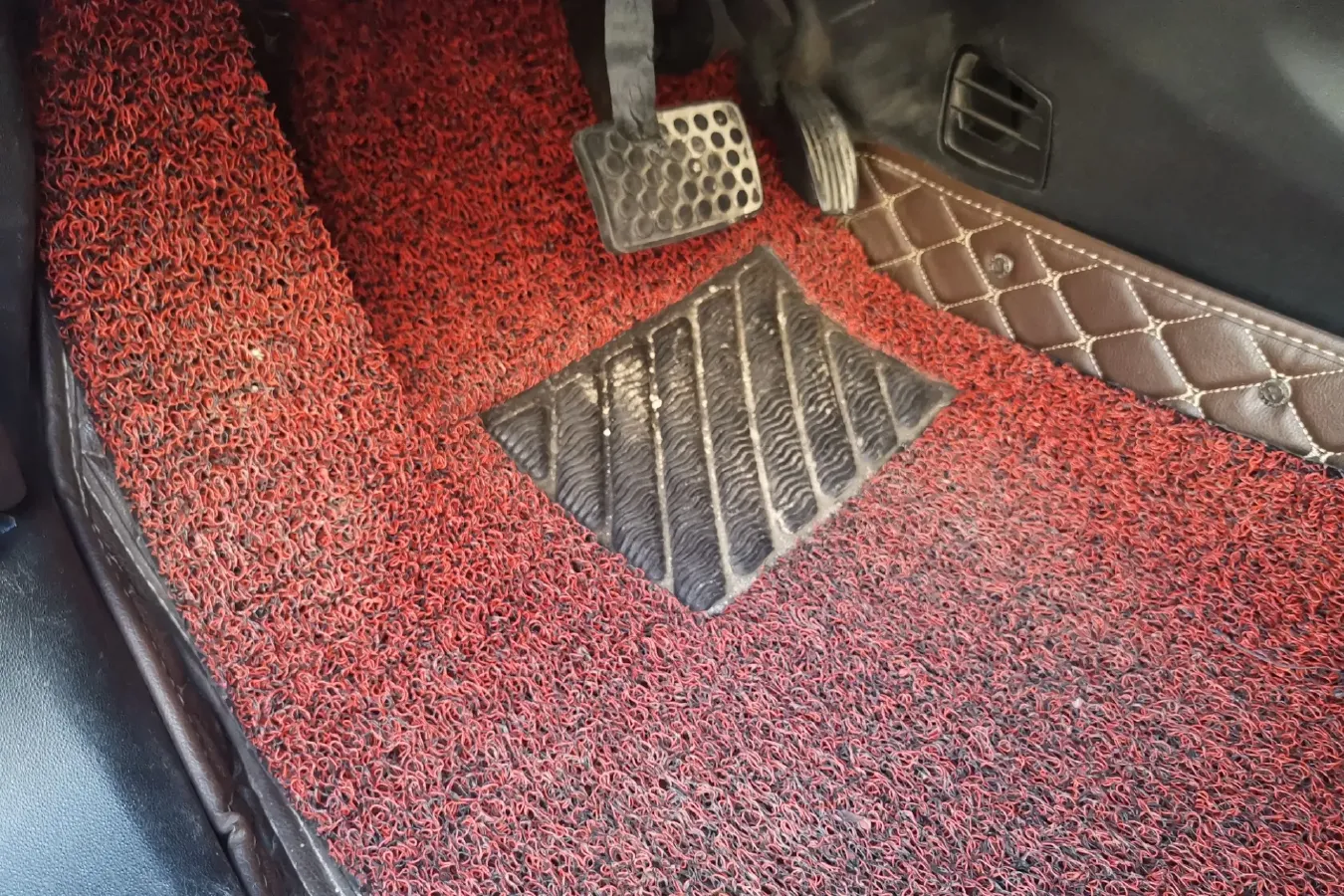 2011 Fiat Bravo 1.4T 120HP L4 6AMT,autocango,china used car exporter,china ev exporter,chinese used car exporter,chinese used ev exporter