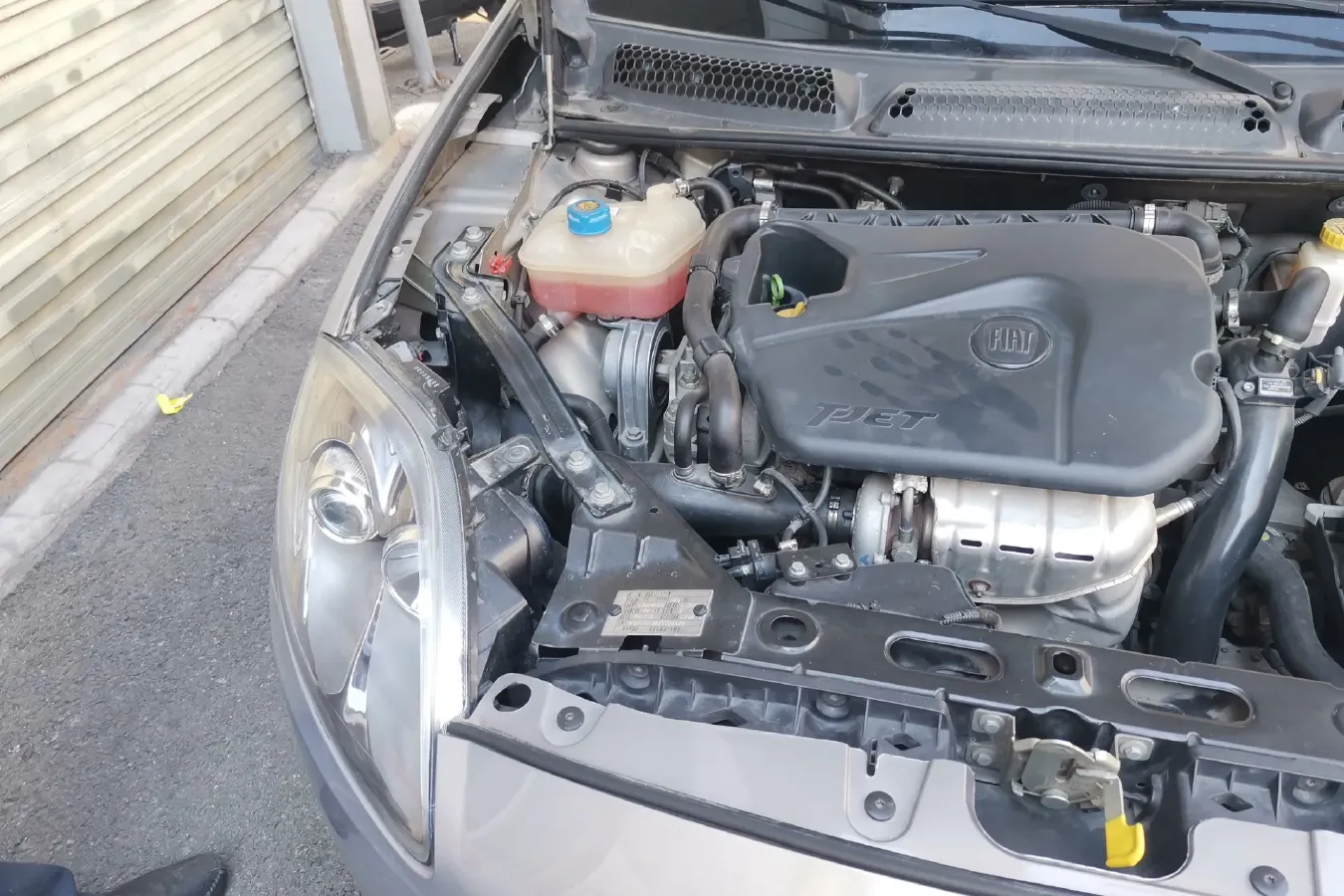 2011 Fiat Bravo 1.4T 120HP L4 6AMT,autocango,china used car exporter,china ev exporter,chinese used car exporter,chinese used ev exporter