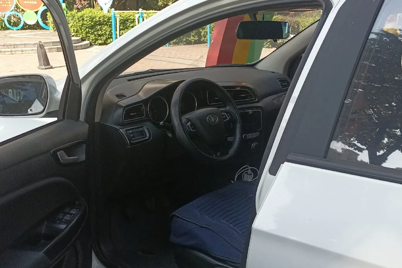 2017 FAW Jumpal D60 1.5L 113HP L4 5MT,autocango,china used car exporter,china ev exporter,chinese used car exporter,chinese used ev exporter