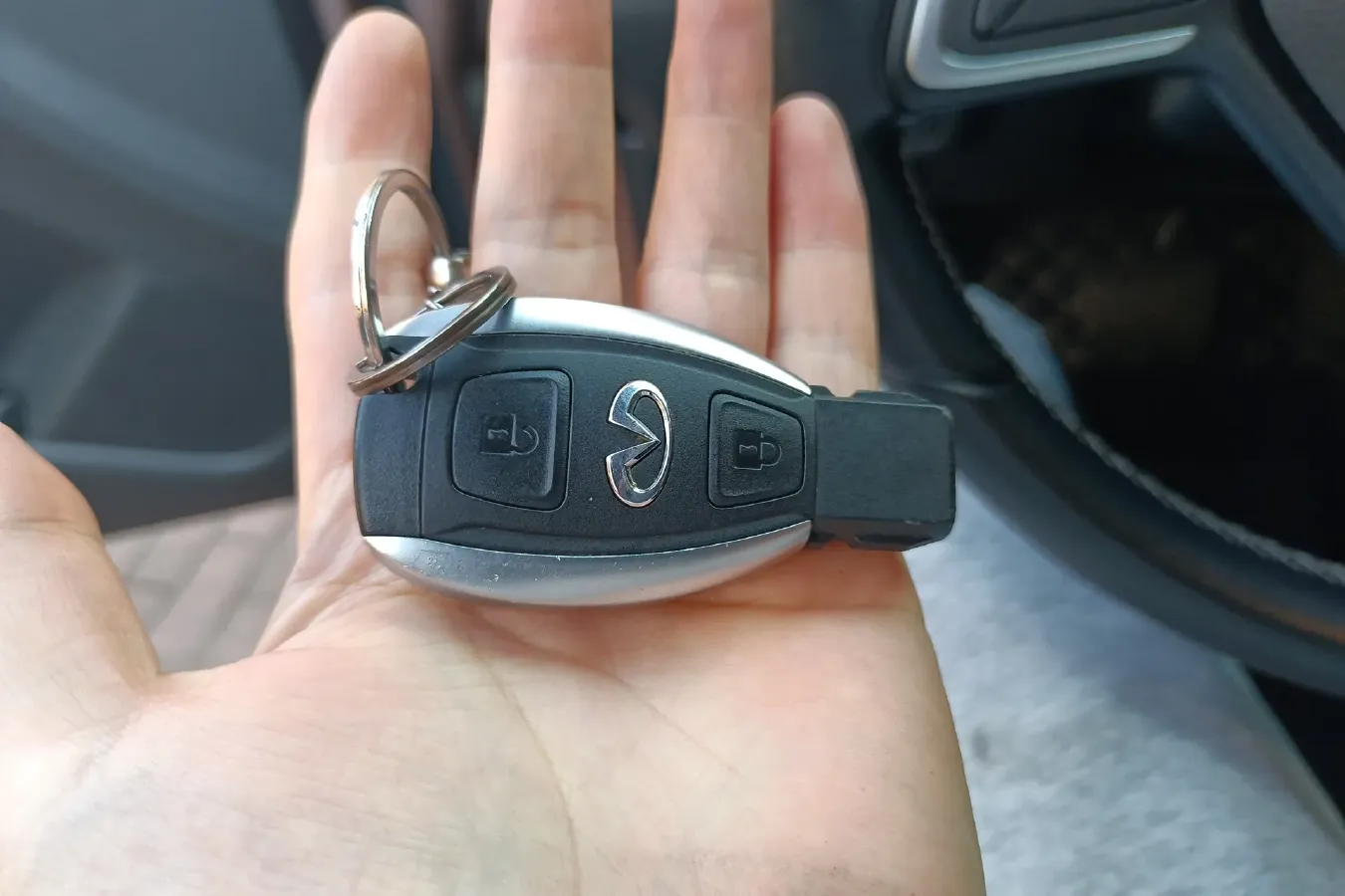 2018 Infiniti QX30 1.6T 156HP L4 7DCT,autocango,china used car exporter,china ev exporter,chinese used car exporter,chinese used ev exporter