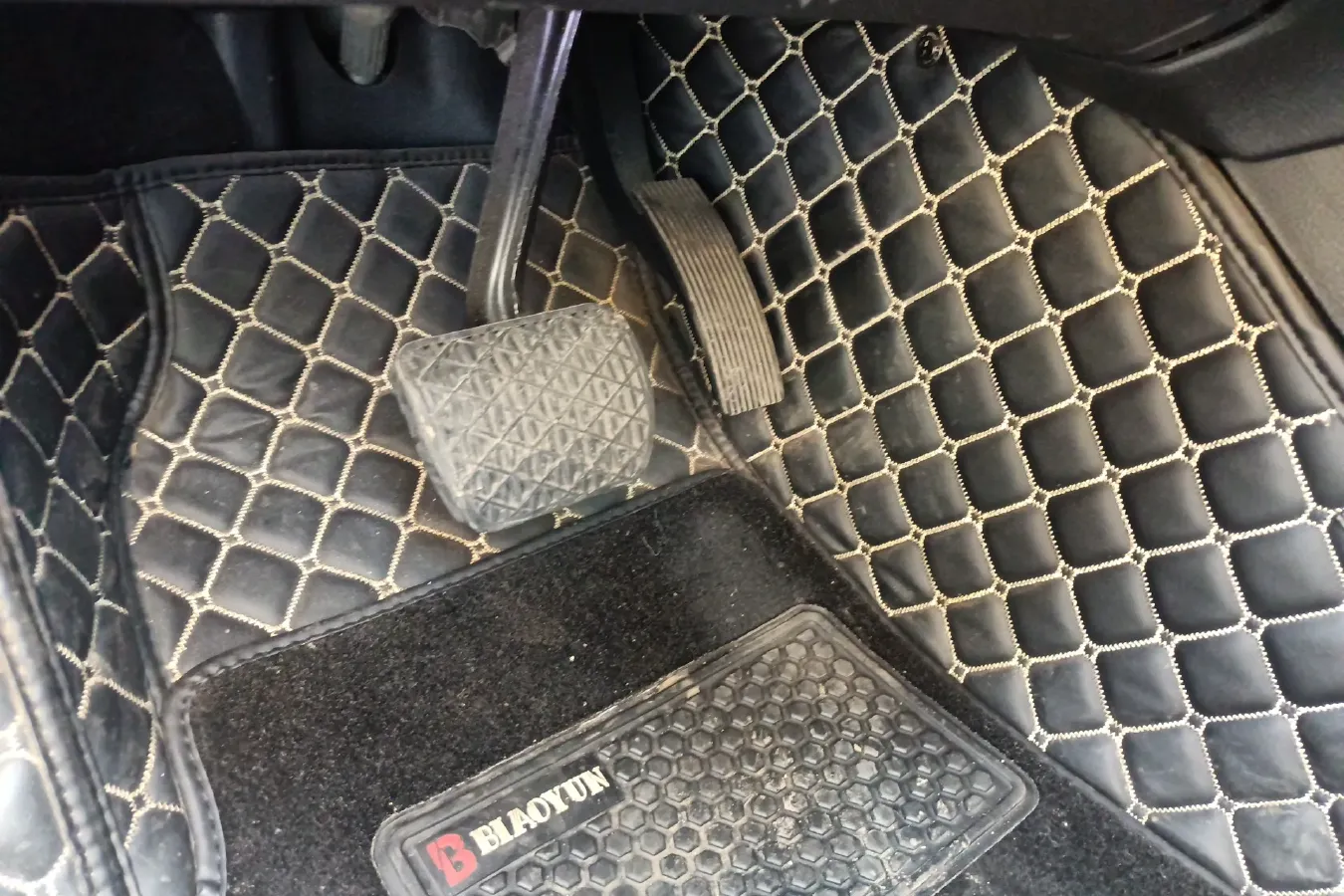 2018 Infiniti QX30 1.6T 156HP L4 7DCT,autocango,china used car exporter,china ev exporter,chinese used car exporter,chinese used ev exporter