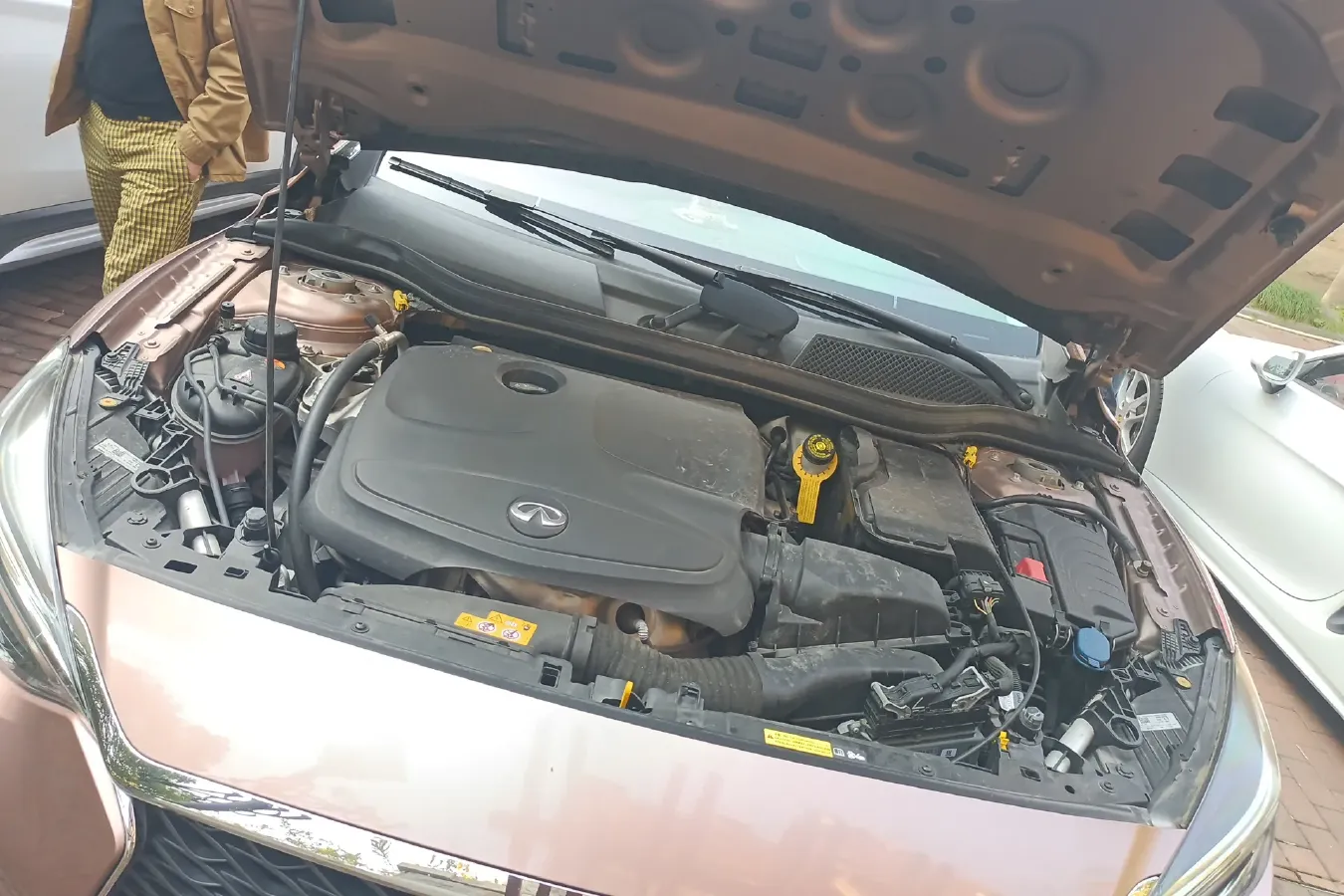 2018 Infiniti QX30 1.6T 156HP L4 7DCT,autocango,china used car exporter,china ev exporter,chinese used car exporter,chinese used ev exporter